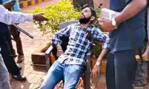 ATM में नकदी भरने वाले एजेंट को गोली मारकर एक की मौत, एक करोड़ रुपये लूटे