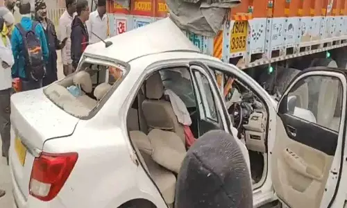 Hyderabad-Warangal राजमार्ग पर दुर्घटना में महिला और बेटी की मौत