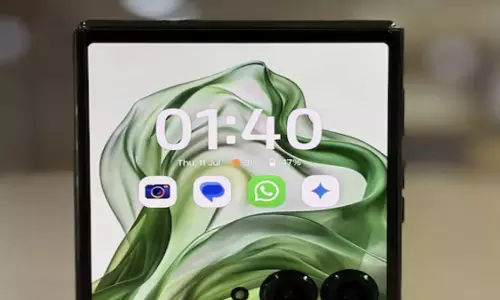 Motorola Razr 60 अल्ट्रा 2025 में भारत का पहला फोल्डेबल स्मार्टफोन हो सकता है लॉन्च