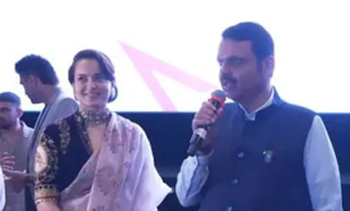 इमरजेंसी इतिहास का काला अध्याय, फिल्म के लिए कंगना रनौत को बधाई: देवेंद्र फडणवीस