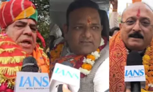 दिल्ली चुनाव: भाजपा प्रत्याशियों ने किया नामांकन, आप पर जनता को लूटने का आरोप
