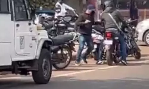 हथियारबंद बदमाशों का आतंक: सिक्योरिटी गार्ड की गोली मारकर हत्या, 93 लाख लूटे