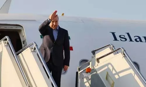 Iranian संसद के अध्यक्ष ग़ालिबफ़ वार्ता के लिए इथियोपिया पहुंचे