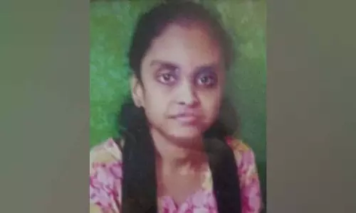 रेल दुर्घटना: मृत कल्याण की प्राजक्ता गुप्ता को रेलवे से 8 लाख रुपये का मुआवजा रेल दुर्घटना: मृत कल्याण की प्राजक्ता गुप्ता को रेलवे से 8 लाख रुपये का मुआवजा