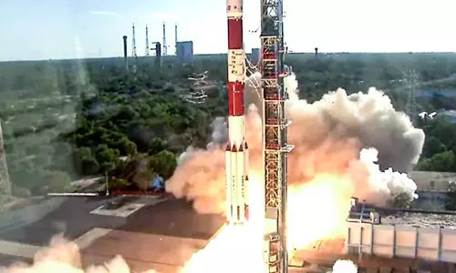ISRO: केंद्रीय मंत्रिमंडल ने 3984.86 करोड़ रुपये की लागत से तीसरे लॉन्च पैड की स्थापना को दी मंजूरी ISRO: केंद्रीय मंत्रिमंडल ने 3984.86 करोड़ रुपये की लागत से तीसरे लॉन्च पैड की स्थापना को दी मंजूरी