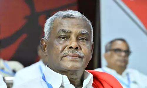 शिवगंगा कॉलेज की छात्रा की संदिग्ध मौत की CB-CID जांच का आदेश दें शिवगंगा कॉलेज की छात्रा की संदिग्ध मौत की CB-CID जांच का आदेश दें