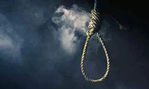 Hyderabad: प्रेम में असफलता के कारण 24 वर्षीय युवक ने की आत्महत्या Hyderabad: प्रेम में असफलता के कारण 24 वर्षीय युवक ने की आत्महत्या