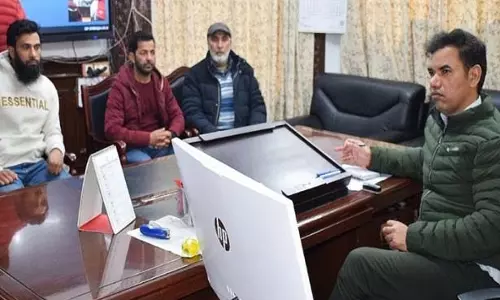 Jammu: मंडलायुक्त कश्मीर ने परिहासपोरा जलापूर्ति योजना की प्रगति का आकलन किया Jammu: मंडलायुक्त कश्मीर ने परिहासपोरा जलापूर्ति योजना की प्रगति का आकलन किया