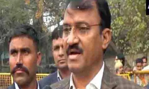 राजस्थान के उपमुख्यमंत्री प्रेम चंद बैरवा ने AAP पर साधा निशाना राजस्थान के उपमुख्यमंत्री प्रेम चंद बैरवा ने AAP पर साधा निशाना
