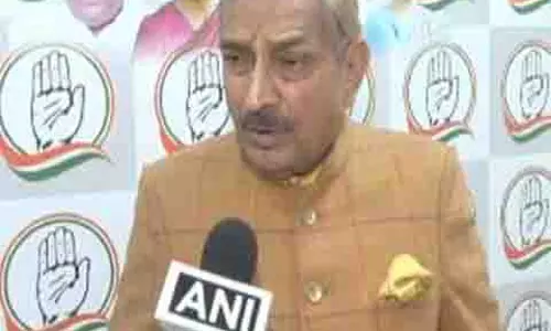 सैफ अली खान पर हमले के बाद कांग्रेस नेता प्रमोद तिवारी ने BJP पर साधा निशाना