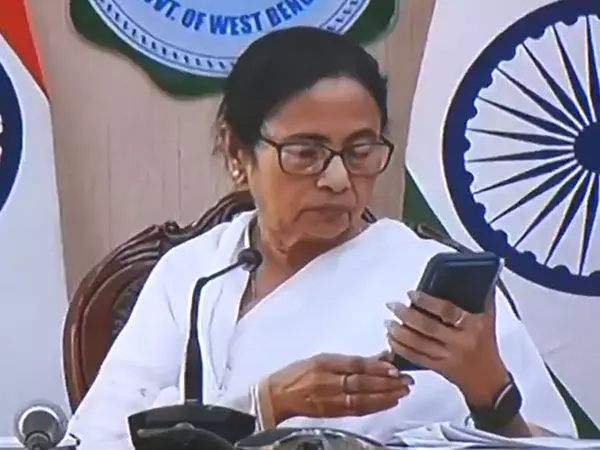 Mamata Banerjee ने आरएसएस प्रमुख भागवत की टिप्पणी की निंदा की