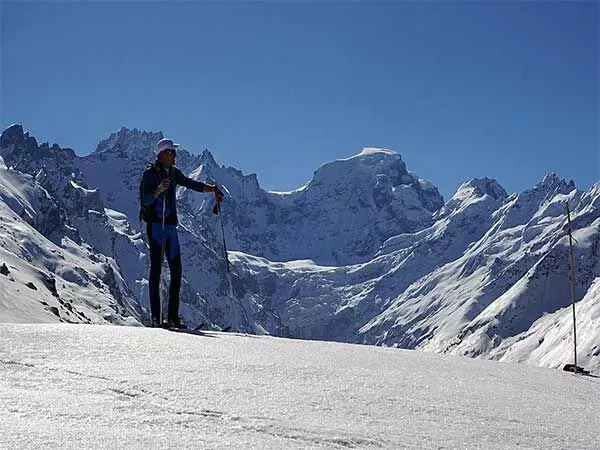 Himachal स्की पर्वतारोहण संघ हामटा में पहली स्कीमो चैंपियनशिप की मेजबानी करेगा