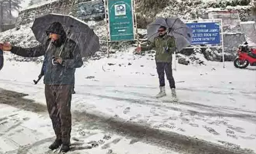 डोडा, किश्तवाड़, रियासी, रामबन जिलों के ऊपरी इलाकों में ताजा बर्फबारी हुई