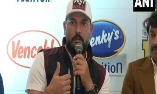 न्यूजीलैंड और ऑस्ट्रेलिया के खिलाफ लगातार दो टेस्ट सीरीज हारने के बावजूद Yuvraj Singh ने रोहित शर्मा का समर्थन किया न्यूजीलैंड और ऑस्ट्रेलिया के खिलाफ लगातार दो टेस्ट सीरीज हारने के बावजूद Yuvraj Singh ने रोहित शर्मा का समर्थन किया
