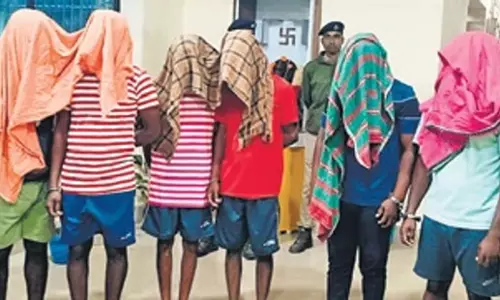 Odisha: ओडिशा के बांकी में पुरानी दुश्मनी के चलते युवक की पीट-पीटकर हत्या Odisha: ओडिशा के बांकी में पुरानी दुश्मनी के चलते युवक की पीट-पीटकर हत्या
