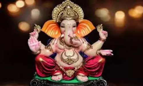 Sakat Chauth 2025 upay: अगर चाहते हैं संतान की लंबी आयु, तो सकट चौथ के दिन करें बस ये काम Sakat Chauth 2025 upay: अगर चाहते हैं संतान की लंबी आयु, तो सकट चौथ के दिन करें बस ये काम