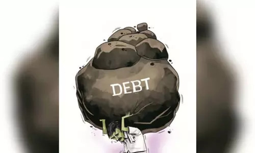 Tamil Nadu: कर्ज के बोझ तले दबे इरोड के दंपत्ति ने बच्चों की हत्या की Tamil Nadu: कर्ज के बोझ तले दबे इरोड के दंपत्ति ने बच्चों की हत्या की