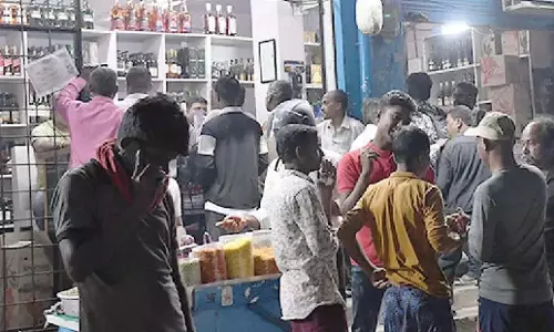 Telangana: शराब की कीमतें शराब पीने वालों की जेब पर भारी पड़ने वाली