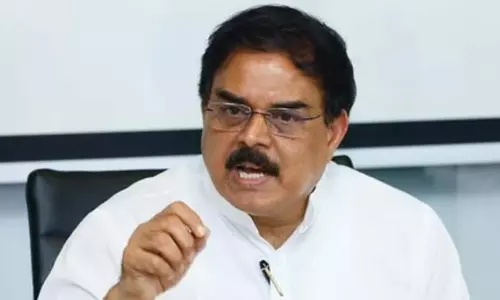 Andhra के मंत्री मनोहर ने गठबंधन सरकार की प्रशंसा की