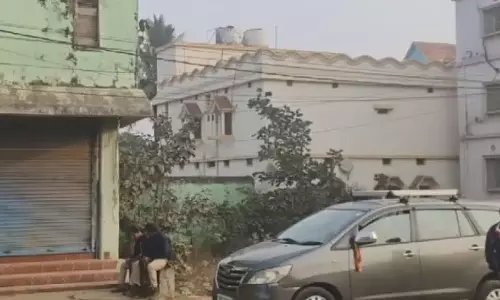 Odisha: आयकर विभाग ने ‘कर चोरी’ के आरोप में सुबरनपुर में निर्माण कंपनी पर छापा मारा