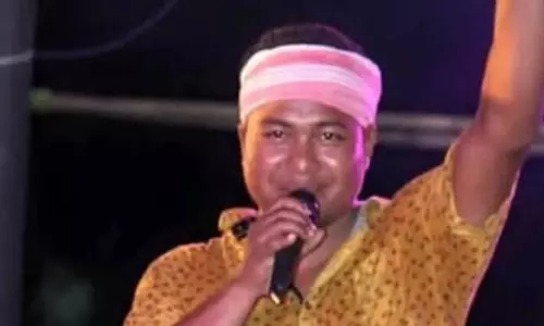 Assam : क्रांतिकारी लोकप्रिय गायक राजीव सादिया के आकस्मिक निधन Assam : क्रांतिकारी लोकप्रिय गायक राजीव सादिया के आकस्मिक निधन