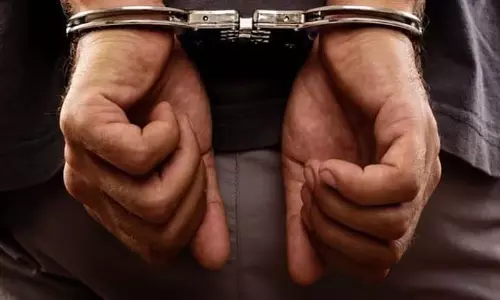 ओडिशा में GST लेनदेन में धोखाधड़ी के आरोप में दो गिरफ्तार ओडिशा में GST लेनदेन में धोखाधड़ी के आरोप में दो गिरफ्तार