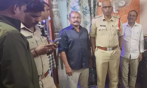 राम चरण के गेम चेंजर की चोरी के लिए AP लोकल टीवी स्टाफ गिरफ्तार