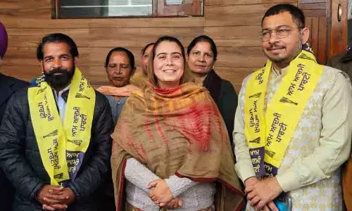 Punjab: संगरूर के 2 निर्दलीय पार्षद AAP में शामिल