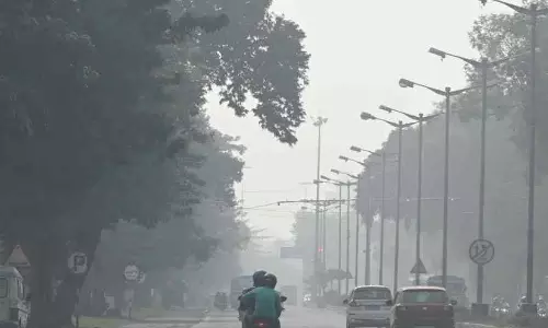Editorial: हाशिए पर पड़े वर्गों के बच्चों की शिक्षा पर वायु प्रदूषण के प्रभाव Editorial: हाशिए पर पड़े वर्गों के बच्चों की शिक्षा पर वायु प्रदूषण के प्रभाव