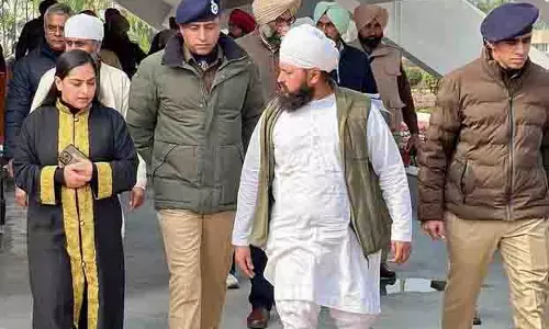 Kuka शहीदों को श्रद्धांजलि देने के लिए प्रबंध किए गए