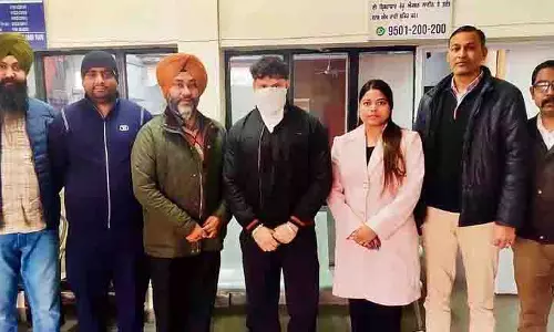 Jalandhar: पति की हत्या के आरोप में महिला और उसका प्रेमी 48 घंटे के भीतर गिरफ्तार Jalandhar: पति की हत्या के आरोप में महिला और उसका प्रेमी 48 घंटे के भीतर गिरफ्तार