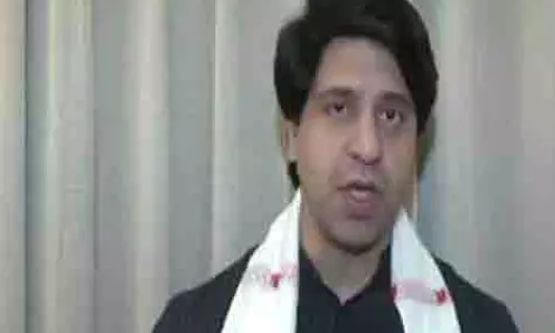 समाजवादी पार्टी मिल्कीपुर में कांग्रेस का समर्थन लेती है लेकिन Delhi में तीन तलाक देती है: शहजाद पूनावाला