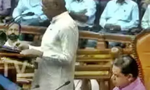 Kerala के नए राज्यपाल का विधानसभा में संबोधन बिना किसी घटना के संपन्न हुआ Kerala के नए राज्यपाल का विधानसभा में संबोधन बिना किसी घटना के संपन्न हुआ