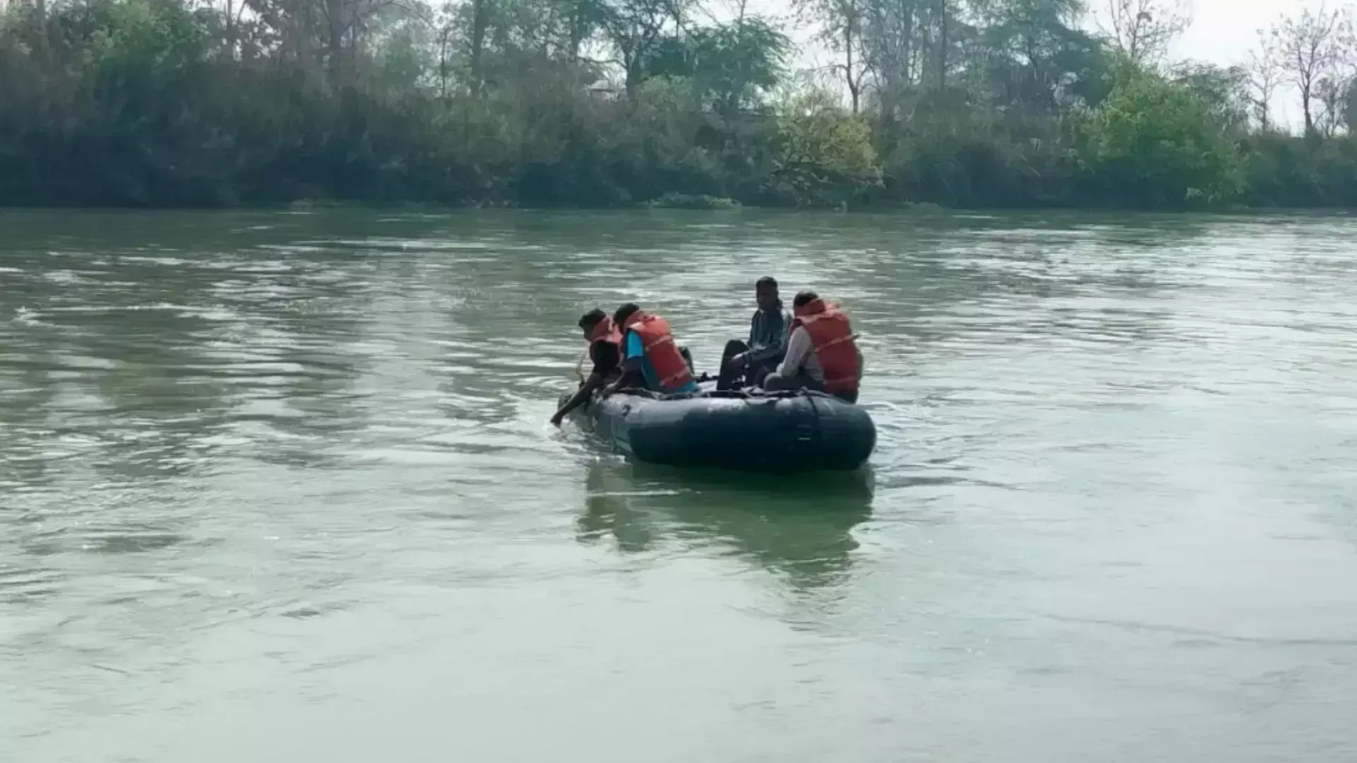 NCR Modinagar: युवक ने पत्नी से विवाद के बाद गंगनहर में लगाई छलांग