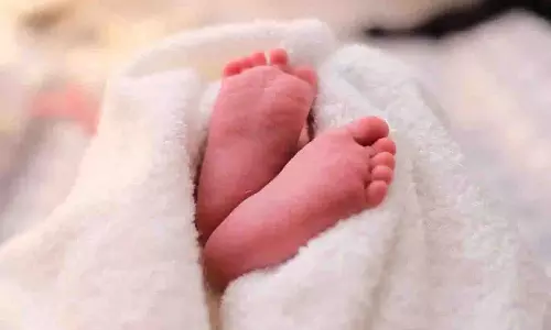 डॉक्टरों ने KSA के नवजात शिशु को बचाने के लिए ‘कीहोल सर्जरी’ की