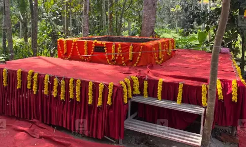 Kerala : नेय्याट्टिनकर गोपन का नाम नए मंदिर में रखा जाएगा