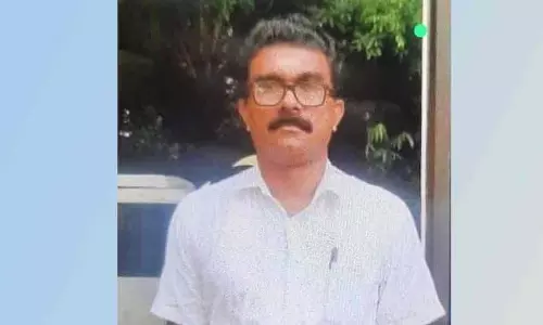 Kerala : हंगरी और ब्रिटेन से फर्जी वर्क वीजा के जरिए नौकरी चाहने वालों को ठगने के आरोप Kerala : हंगरी और ब्रिटेन से फर्जी वर्क वीजा के जरिए नौकरी चाहने वालों को ठगने के आरोप