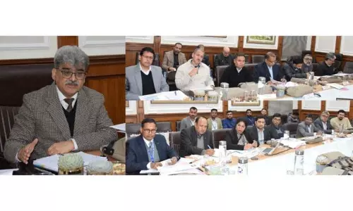 CS ने जनता की सुरक्षा के लिए ऑनलाइन धोखाधड़ी करने वालों के खिलाफ कड़ी कार्रवाई करने का निर्देश दिया CS ने जनता की सुरक्षा के लिए ऑनलाइन धोखाधड़ी करने वालों के खिलाफ कड़ी कार्रवाई करने का निर्देश दिया