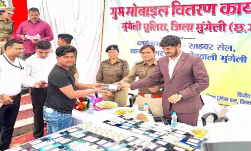 गुम 130 मोबाइल पुलिस ने ढूंढ निकाले