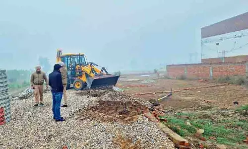 ADA ने पखरपुरा, कथूनंगल में अवैध कॉलोनियों को तोड़ा
