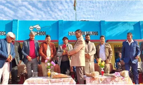 प्रधान सचिव SED ने GHSS नगरोटा गुजरू का दौरा किया