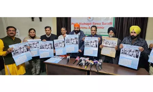 POJK विस्थापित समिति ने कैलेंडर का अनावरण किया POJK विस्थापित समिति ने कैलेंडर का अनावरण किया