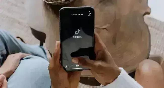 क्या अमेरिका में TikTok बैन का असर भारत में ByteDance ऐप पर भी पड़ेगा? क्या अमेरिका में TikTok बैन का असर भारत में ByteDance ऐप पर भी पड़ेगा?