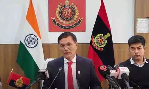 Arunachal : यूनाइटेड तानी आर्मी का मुख्य भर्तीकर्ता गिरफ़्तार Arunachal : यूनाइटेड तानी आर्मी का मुख्य भर्तीकर्ता गिरफ़्तार
