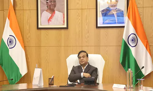 CM सरमा ने गुवाहाटी और डिब्रूगढ़ में गणतंत्र दिवस समारोह की तैयारियों का जायजा लिया CM सरमा ने गुवाहाटी और डिब्रूगढ़ में गणतंत्र दिवस समारोह की तैयारियों का जायजा लिया