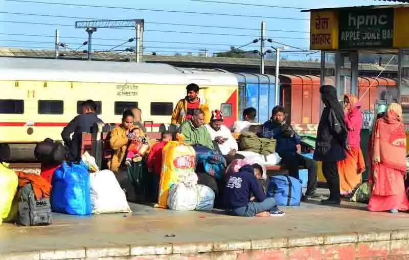 Jalandhar: ट्रैक की मरम्मत जारी, जम्मू जाने वाली 56 ट्रेनें रद्द