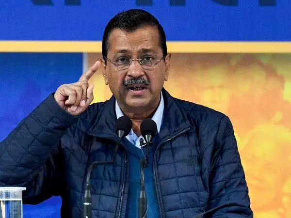 चुनाव प्रचार के दौरान केजरीवाल की कार पर हमला हुआ, AAP ने लगाया आरोप