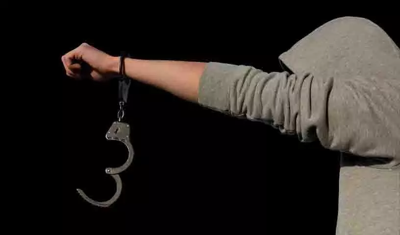 Rajasthan के ठग की योजना विफल, हैदराबाद के फिल्मनगर में पकड़ा गया Rajasthan के ठग की योजना विफल, हैदराबाद के फिल्मनगर में पकड़ा गया