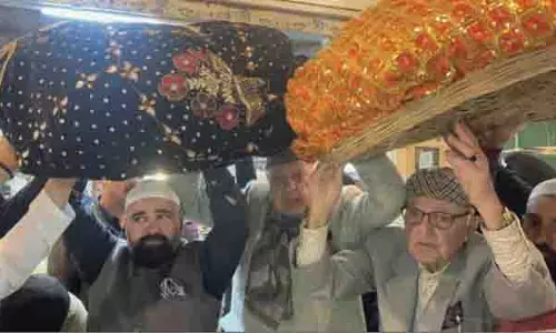 डॉ. फारूक अब्दुल्ला ने जम्मू-कश्मीर, लद्दाख में स्थायी शांति, समृद्धि के लिए प्रार्थना की