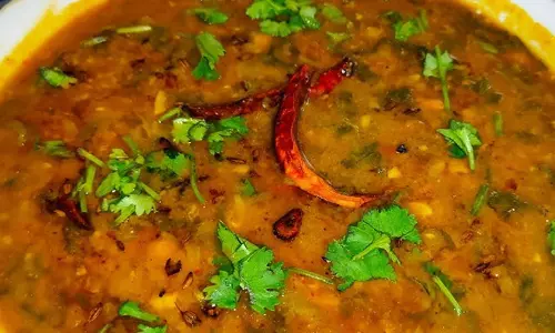 Bathua Dal: इस मौसम में आपको ये डिश जरूर पसंद आएगी Bathua Dal: इस मौसम में आपको ये डिश जरूर पसंद आएगी